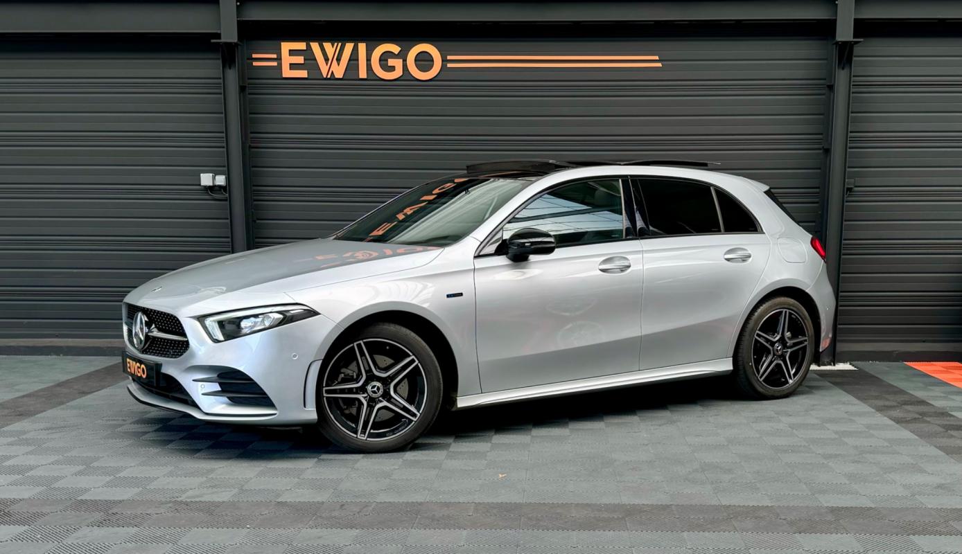 Mercedes Classe A - 250 E AMG LINE / TOIT OUVRANT CARPLAY