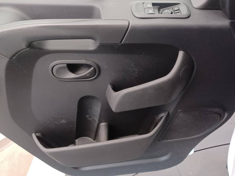 Opel Movano - (30) CHC C3500 L4H1 165 CH BITURBO S/S PROPULSION RJ