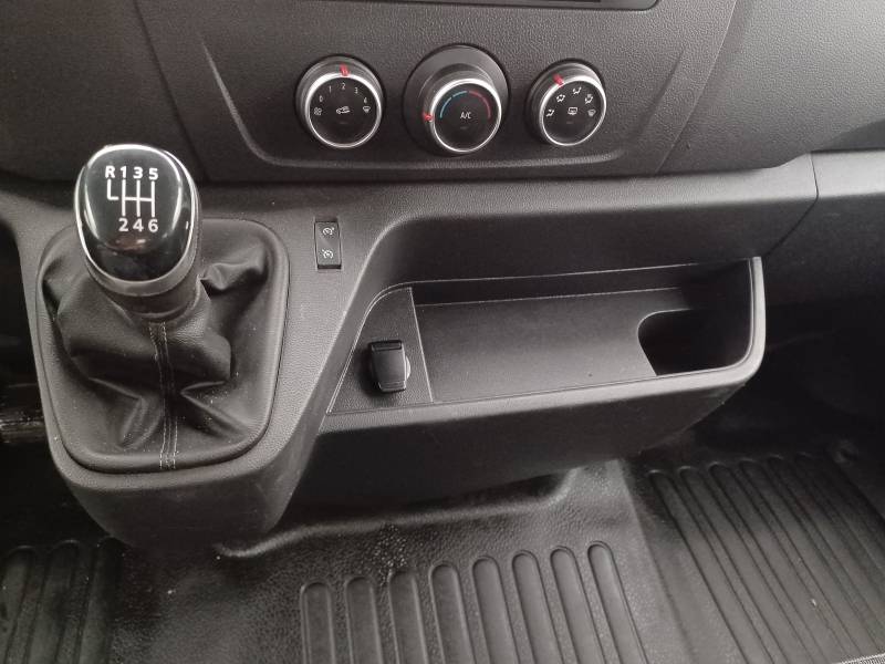 Opel Movano - (30) CHC C3500 L4H1 165 CH BITURBO S/S PROPULSION RJ